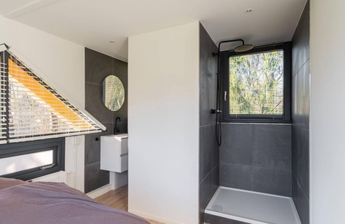 Zon en Schild House | Stylish holiday home in woody Soesterberg near golf club