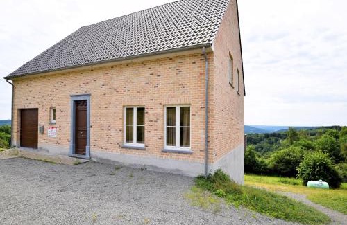Hastiere-Lavaux House | Stylish holiday home in Hastière with terrace