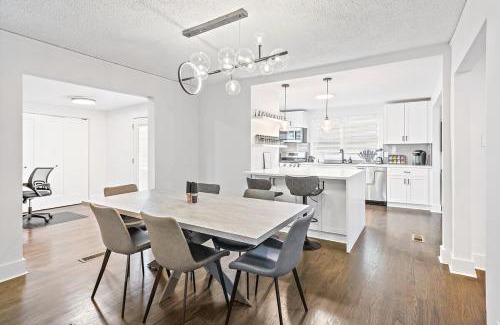North Druid Hills Apartment | Stylish home by Emory TV in all 4 bedrooms