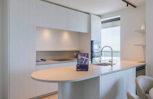 Ostend House | Stylish Home Steps from Oostende Beach