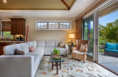 Kamuela House | Stylish Home w/Mauna Kea Views, A/C, Pool, & Spa. Mauna Lani KaMilo Home 424