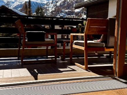 Zermatt Apartment | Stylish home with Matterhorn view in the center