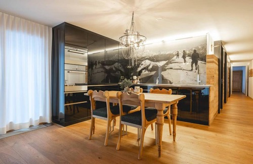 Zermatt Apartment | Stylish home with Matterhorn view in the center