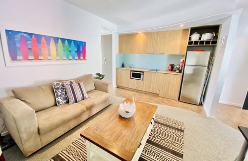 Cowes Apartment | STYLISH ISLAND GETAWAY - BEACHFRONT APARTMENT - COWES - Phillip Island