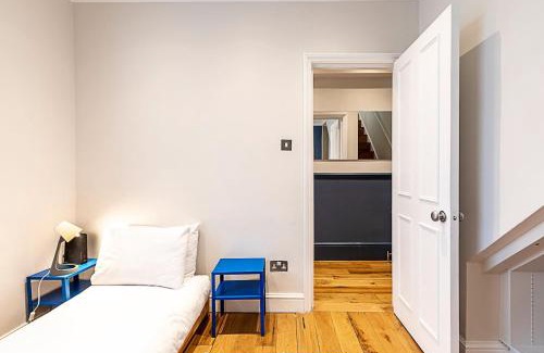 Kings Cross St. Pancras Apartment | Stylish Kings Cross Apartment with Garden