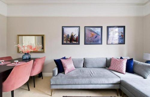 Westminster Apartment | Stylish London Getaway in the Heart of the City
