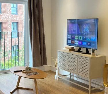 Birmingham Apartment | Stylish Luxury 1 Bed Flat at the Heart of Birmingham