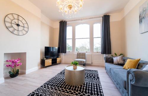 Great Yarmouth Apartment | Stylish maisonette in town centre close to beach