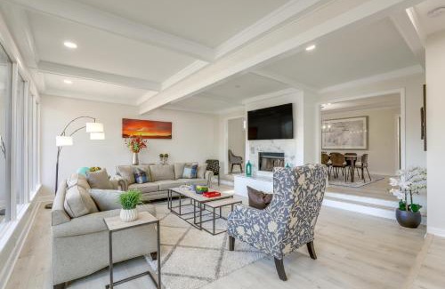 Marietta House | Stylish Marietta Home with Deck - Near Truist Park!