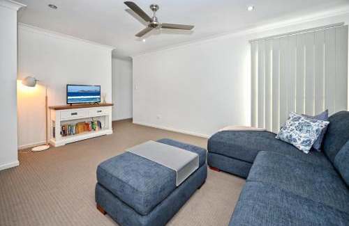 Maroochydore House | Stylish Maroochydore Delight - 3 bed, 2 bath