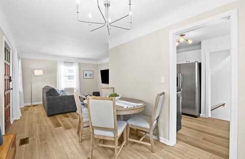 Madison Heights House | Stylish Metro Detroit Gem/Renovated w/Game Room