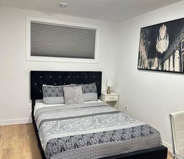 Regina Apartment | Stylish & Modern 2 Bedroom Suite