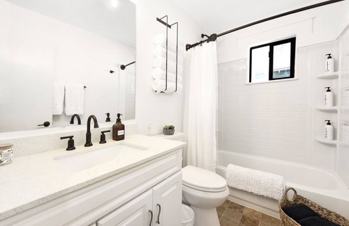 Flagstaff House | Stylish & Modern Getaway Near Downtown Flagstaff!