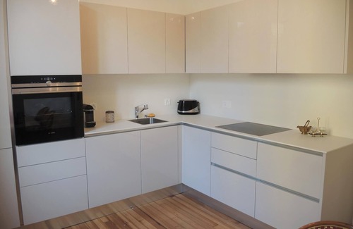 Bellinzona Apartment | Stylish old town flat in a top location in the Ticino capital - ideal for a city