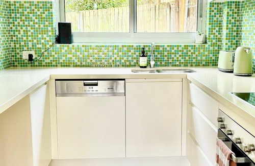 Bondi Apartment | Stylish & perfectly located Bondi Beach hideaway
