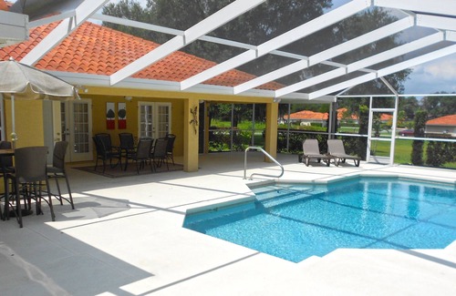 Inverness House | Stylish Pool Villa close to Withlacoochee Bike Trail by RedAwning