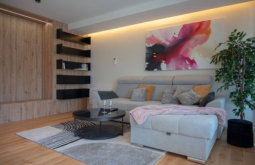 Veruda Apartment | Stylish Pula Apartment 10min To The Beach