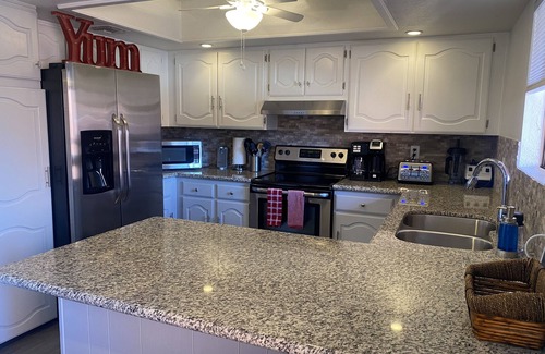 Paradise Valley Village Condo | Stylish Remodel in Resort Setting: Absolutely Gorgeous! Perfect Location!