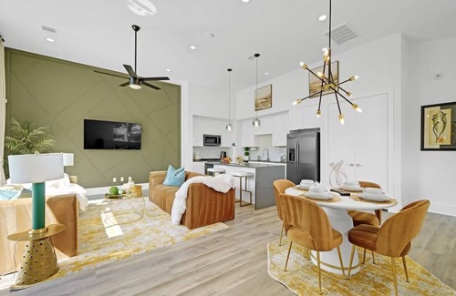 OST - South Union House | Stylish Retreat by Med Center
