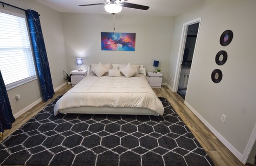 Palm Coast House | Stylish Retreat/Huge backyard/15 min to the Beach