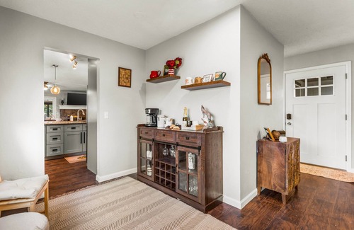 Westminster House | Stylish retreat w/hot tub in the Front Range town of Westminster, Colorado