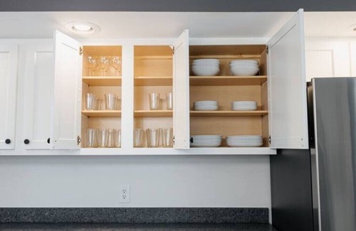 Grove City House | Stylish Sanctuary in Grove Cityn