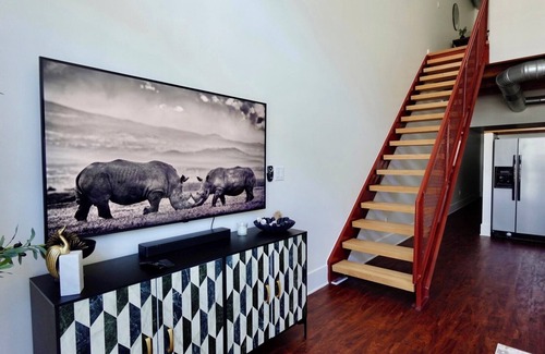 San Jose Condo | Stylish Santana Row Loft