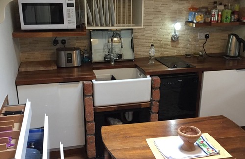 Dalavich House | Stylish self catering up to four people in Kings Park central Stirling
