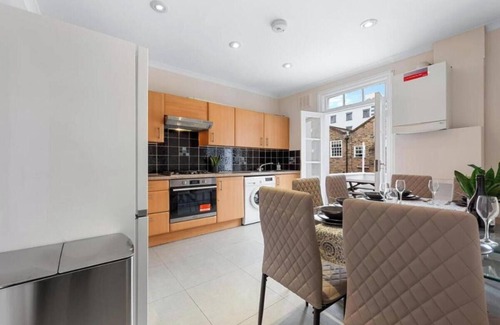 Bryanston and Dorset Square Apartment | Stylish Serviced Flat in Prime Central Location