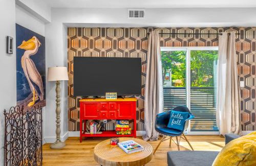 Sherman Oaks Apartment | Stylish Sherman Oaks Townhouse 3bed + 3.5bath All Master Suites