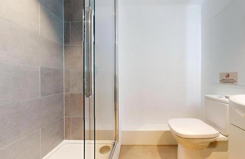 Paddington Apartment | Stylish Silver Studio at Paddington Citi View