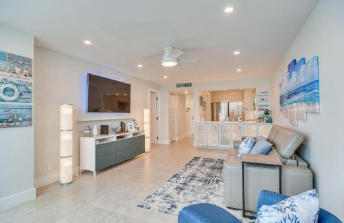 Palma del Mar Apartment | Stylish St Petersburg Condo with Balcony and Bay Views