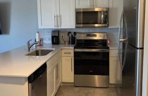 Auburn Condo | Stylish Stay Near AU Stadium and Downtown!