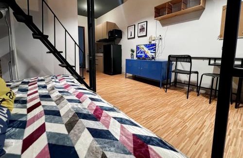 Depok Apartment | Stylish Studio Dave Apt Depok with Pool, WiFi, Netflix by 2ndHome