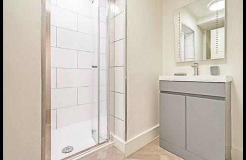 Royal Tunbridge Wells Apartment | Stylish Studio in heart of Tunbridge Wells
