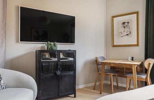 Sodermalm Apartment | Stylish Studio in Central Södermalm on Mariaberget