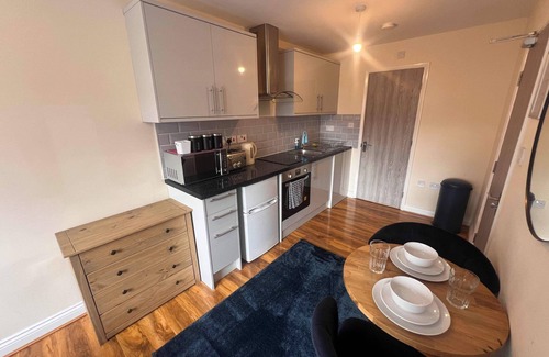 Luton Apartment | Stylish Studio in Central Luton