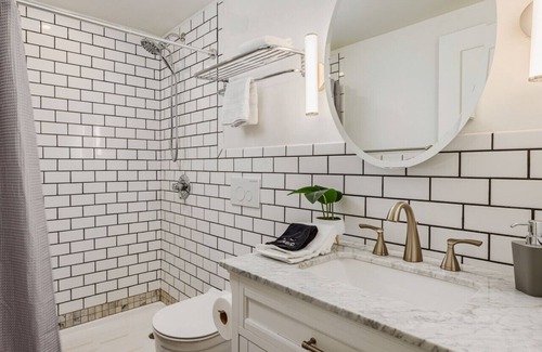 Downtown Anchorage Apartment | Stylish Studio in Downtown Area