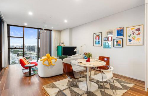 West End Apartment | Stylish Studio Twin Q Beds Sleep 4 Budget Friendly