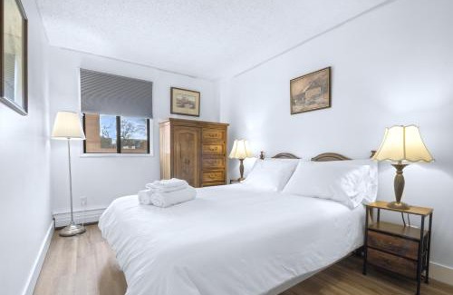 Beltline Apartment | Stylish Suite at Stampede w Free Parking and AC