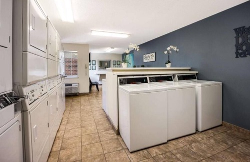 Exchange Place North House | Stylish Suite near Statue of Liberty National Monument