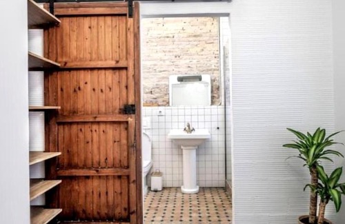El Cabanyal Apartment | Stylish terrace house 443/2