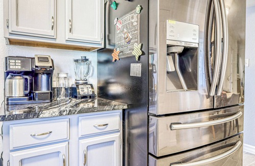 El Paso House | Stylish themed 2BR w/Office · Great for Professionals · Cozy, Clean & Peaceful