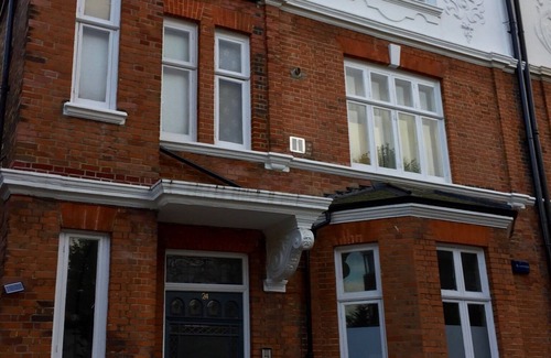 West Hampstead Apartment | Stylish top floor 1 bed flat in West Hampstead