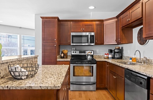 Downtown Chattanooga House | Stylish Townhome in Chattanooga's Southside Neighborhood