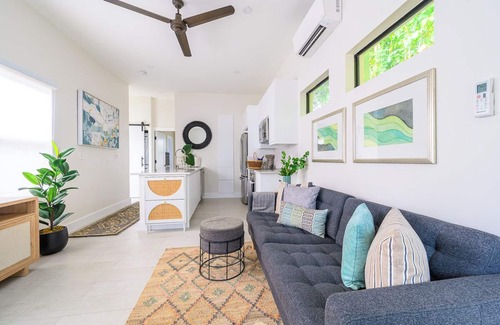 Buena Vista House | Stylish two-bedroom home in Buena Vista with private spa