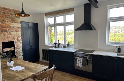 Hastings House | Stylish Unique 3 Bedroom House Hastings