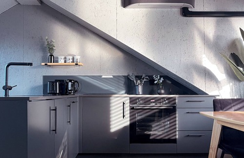London Borough of Hounslow Apartment | Stylish Urban Retreat: West LDN!