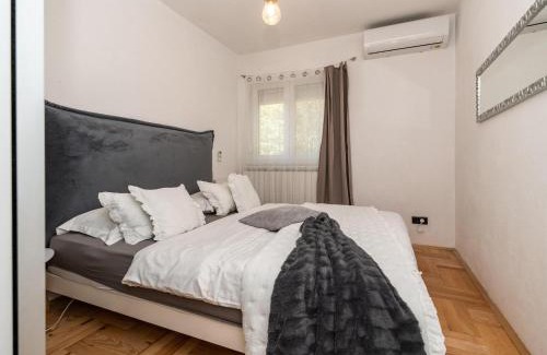 Zadar Villa | Stylish Villa Retreat in Zadar