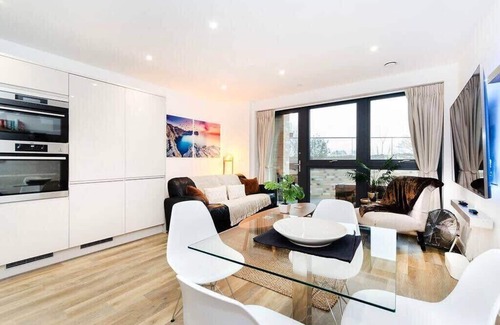 Wandsworth Apartment | Stylish Wandsworth Apartment in London